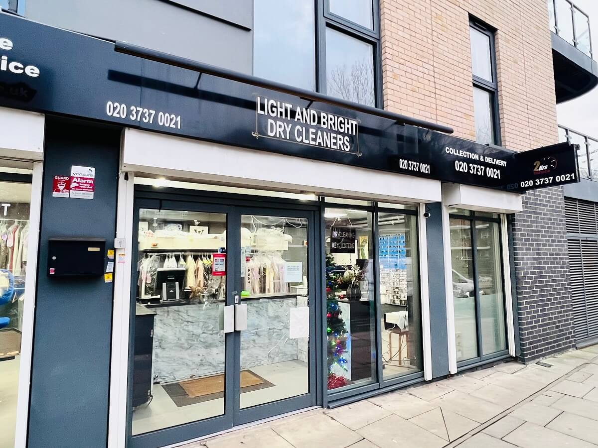 Light Bright Dry Cleaners N16