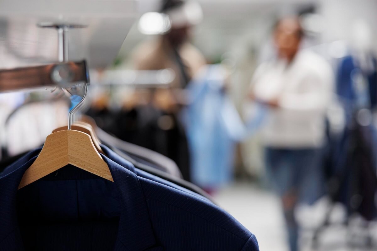 Local Dry Cleaning N16